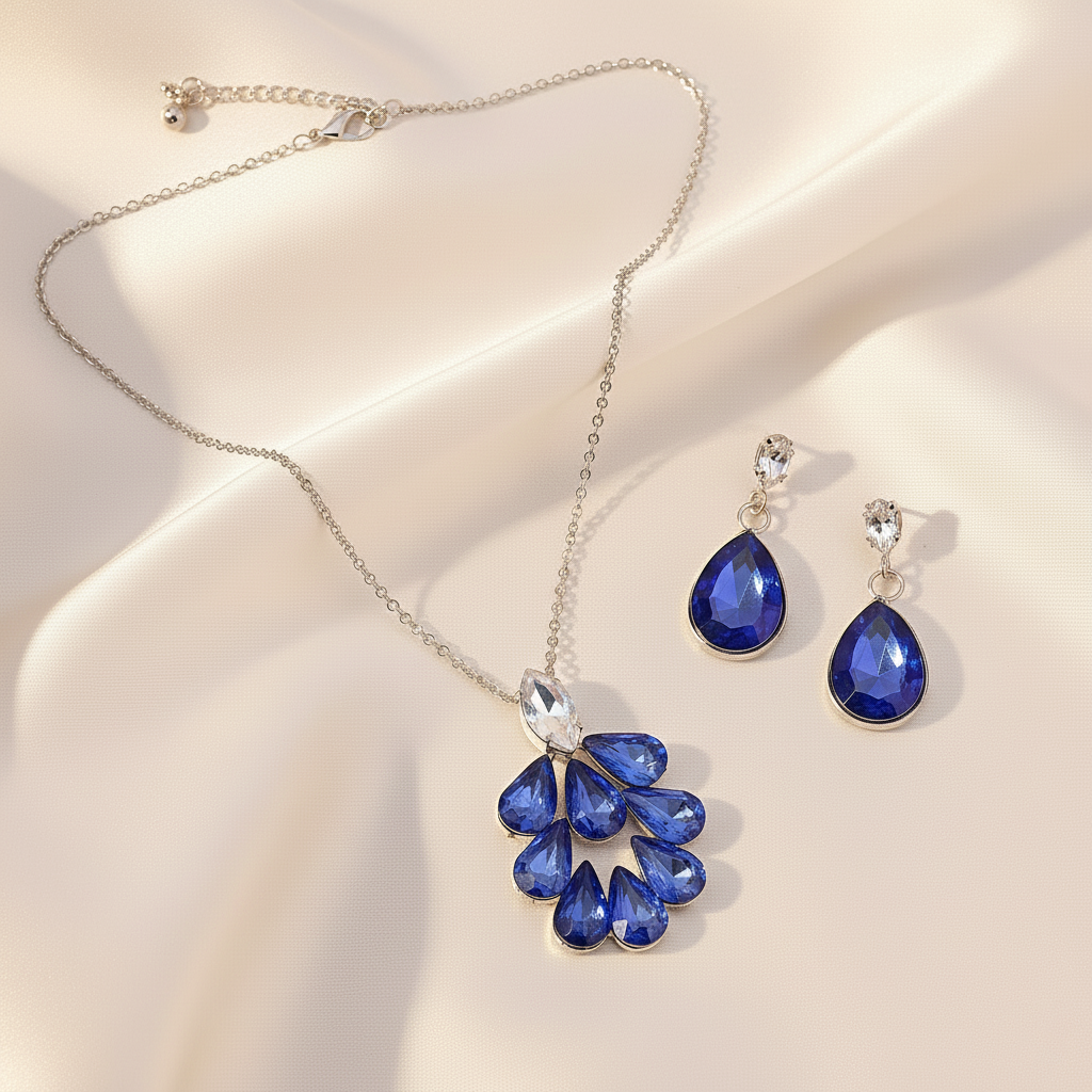 Manihaari Anti-Tarnish Waterdrops Pendant Necklace